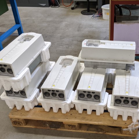 ABB ACH550 Frequenzumformer Gebraucht ABB ACH550 Frequenzumformer Gebraucht
